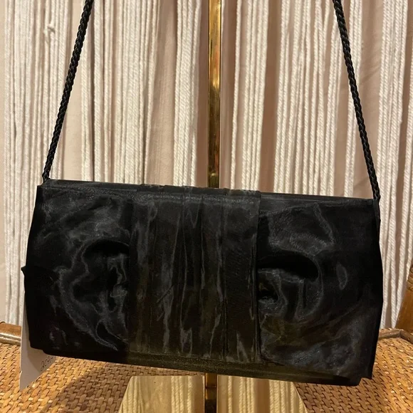 black satin evening clutch w/ pleated bow design & thin braided shoulder strap - Picture 3 of 6